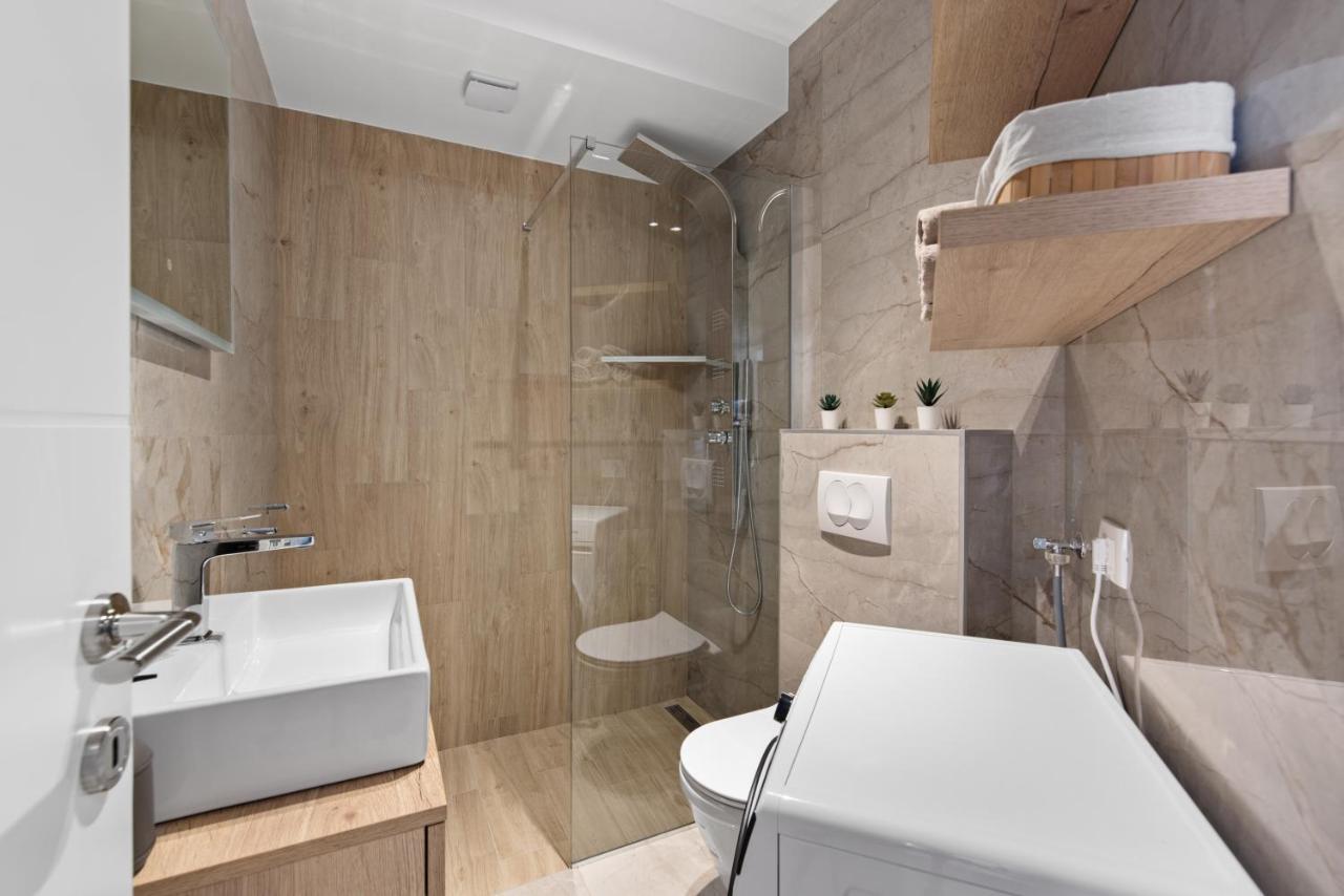 Apartment Masha Novigrad  ภายนอก รูปภาพ