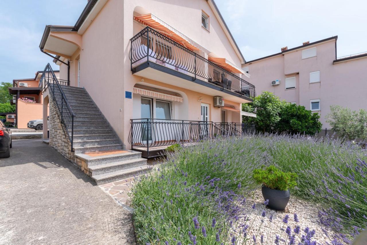 Apartment Masha Novigrad  ภายนอก รูปภาพ